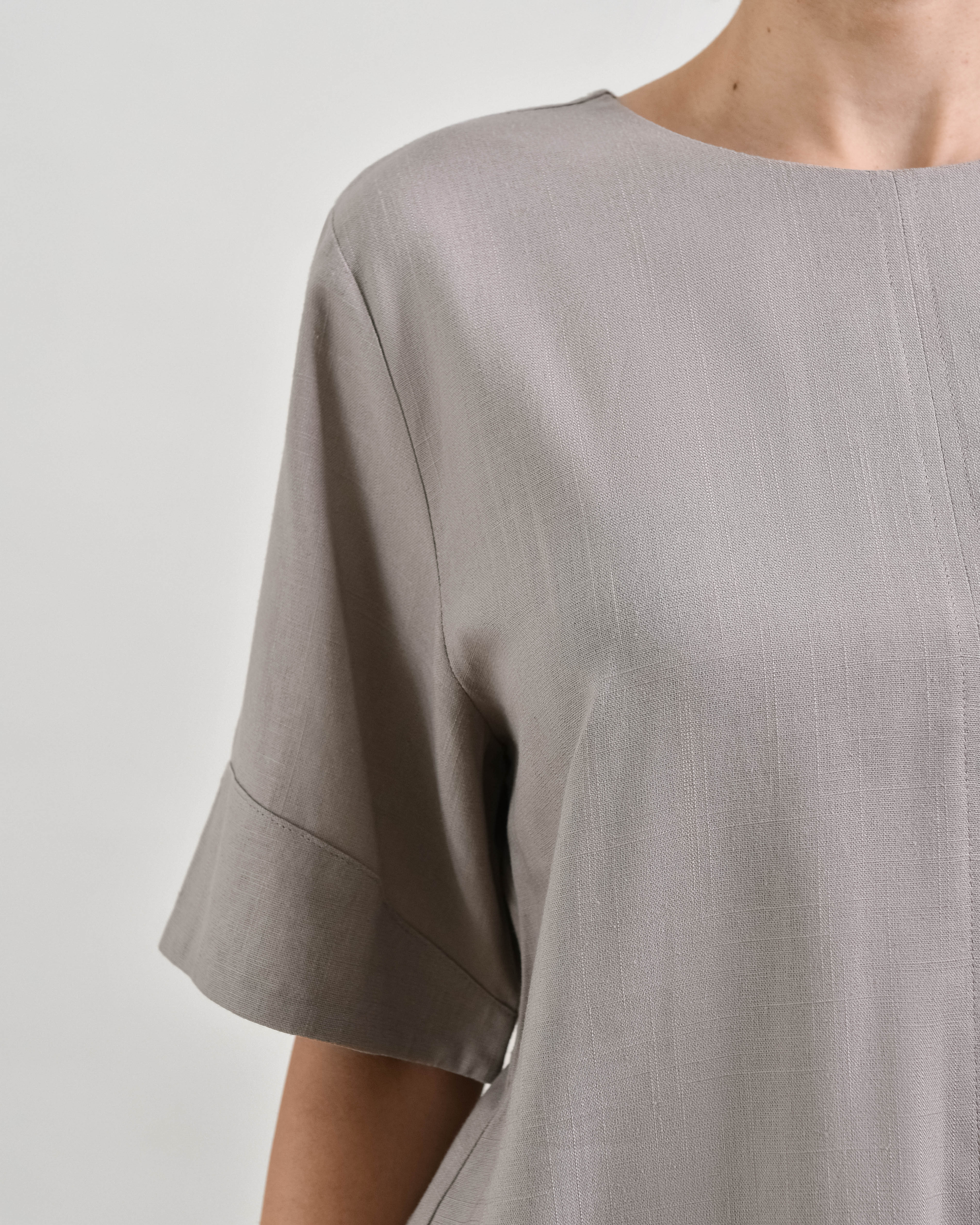 ARIAN Top