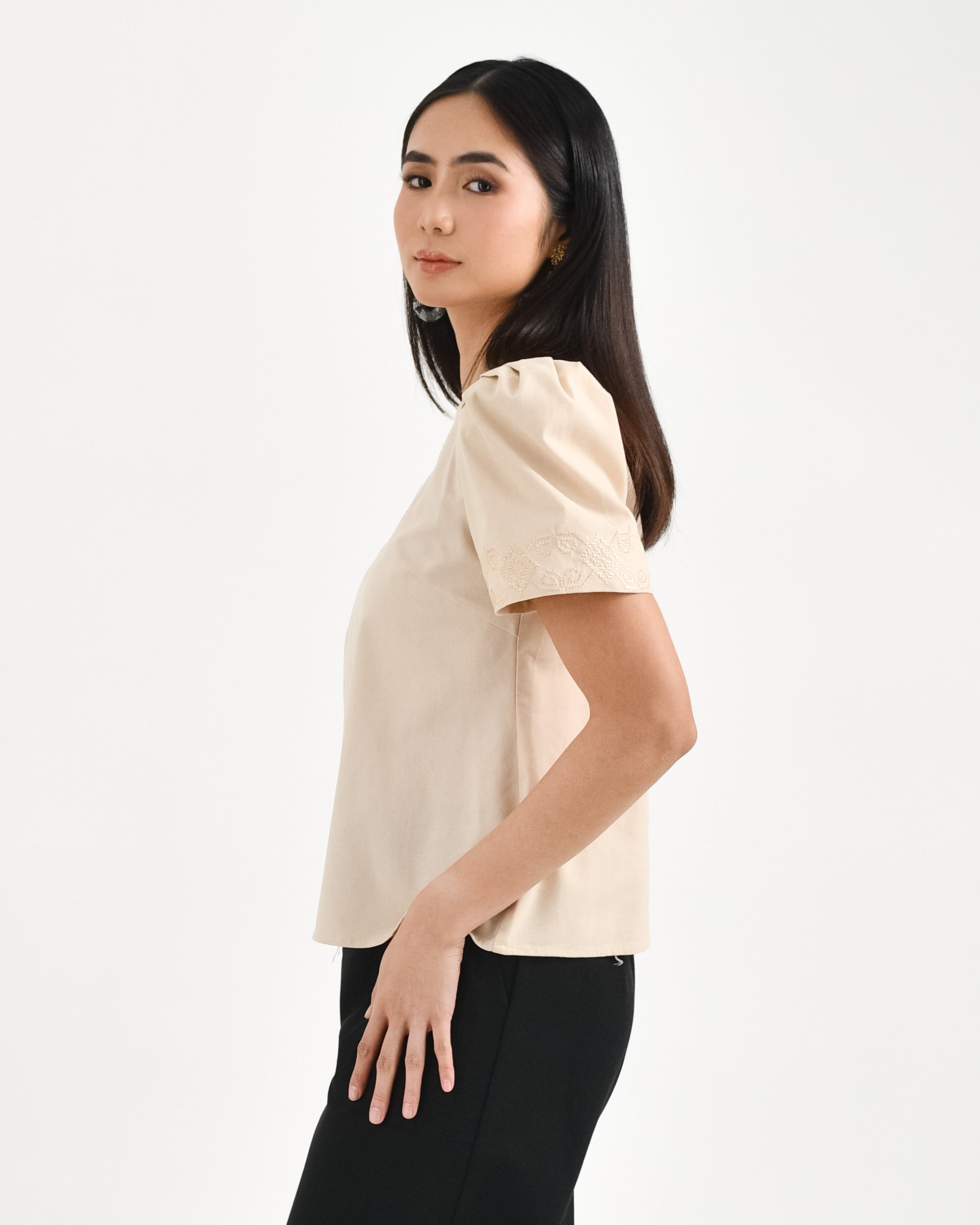 MAYARI Top