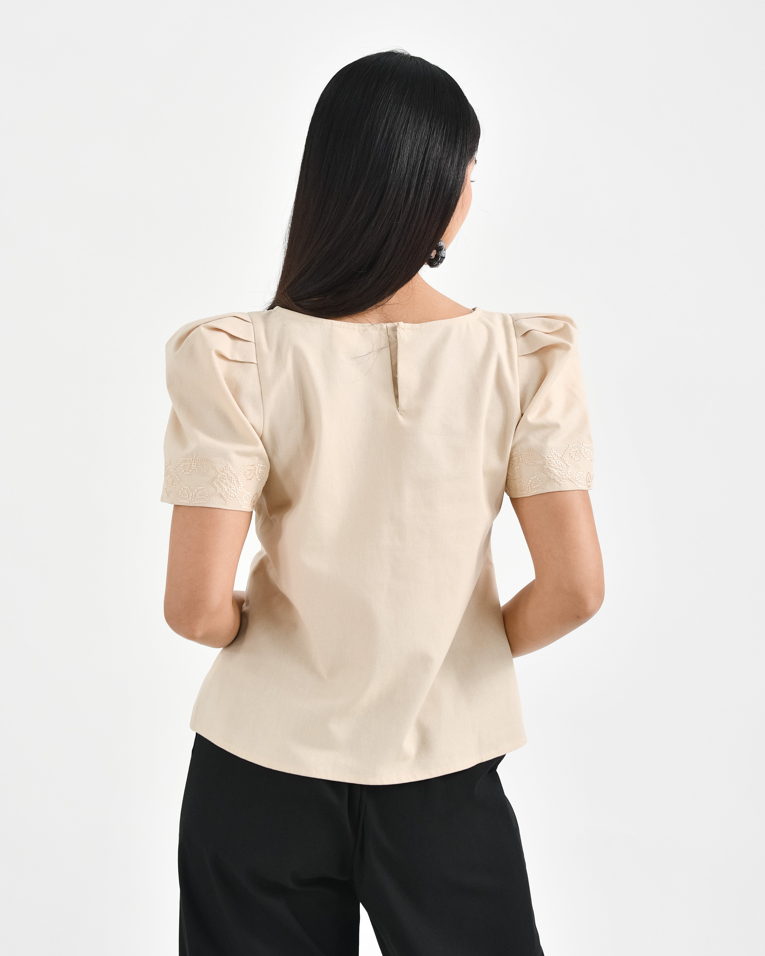 MAYARI Top
