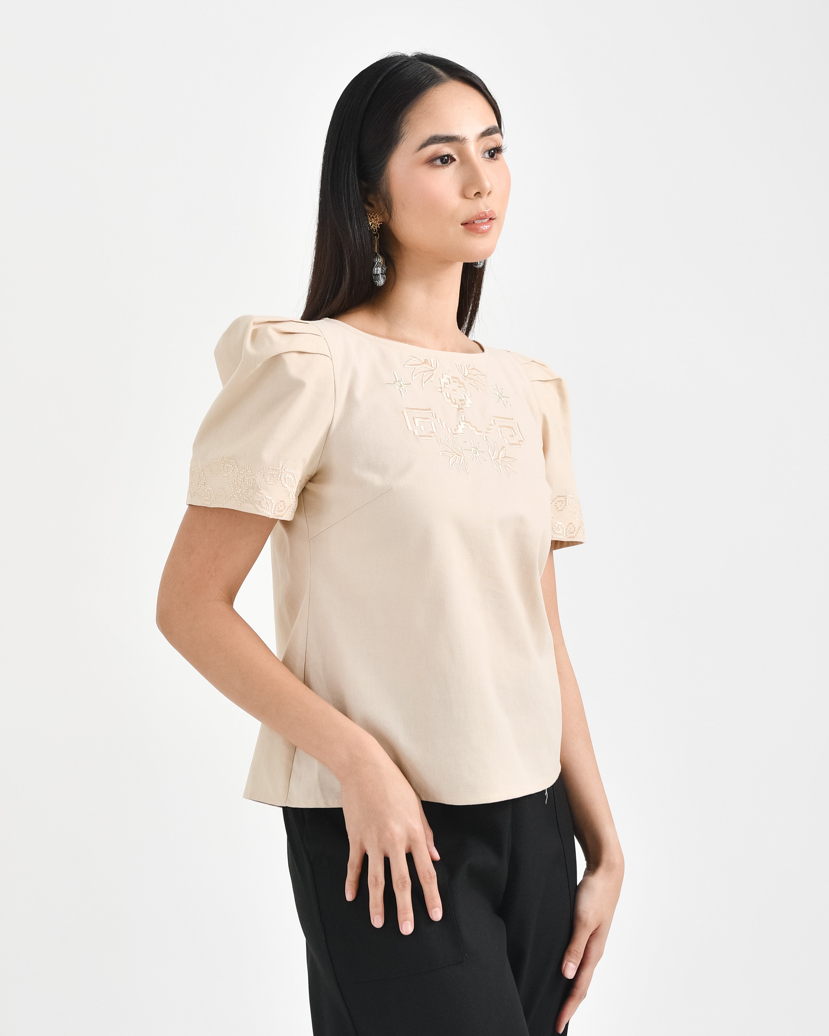 MAYARI Top