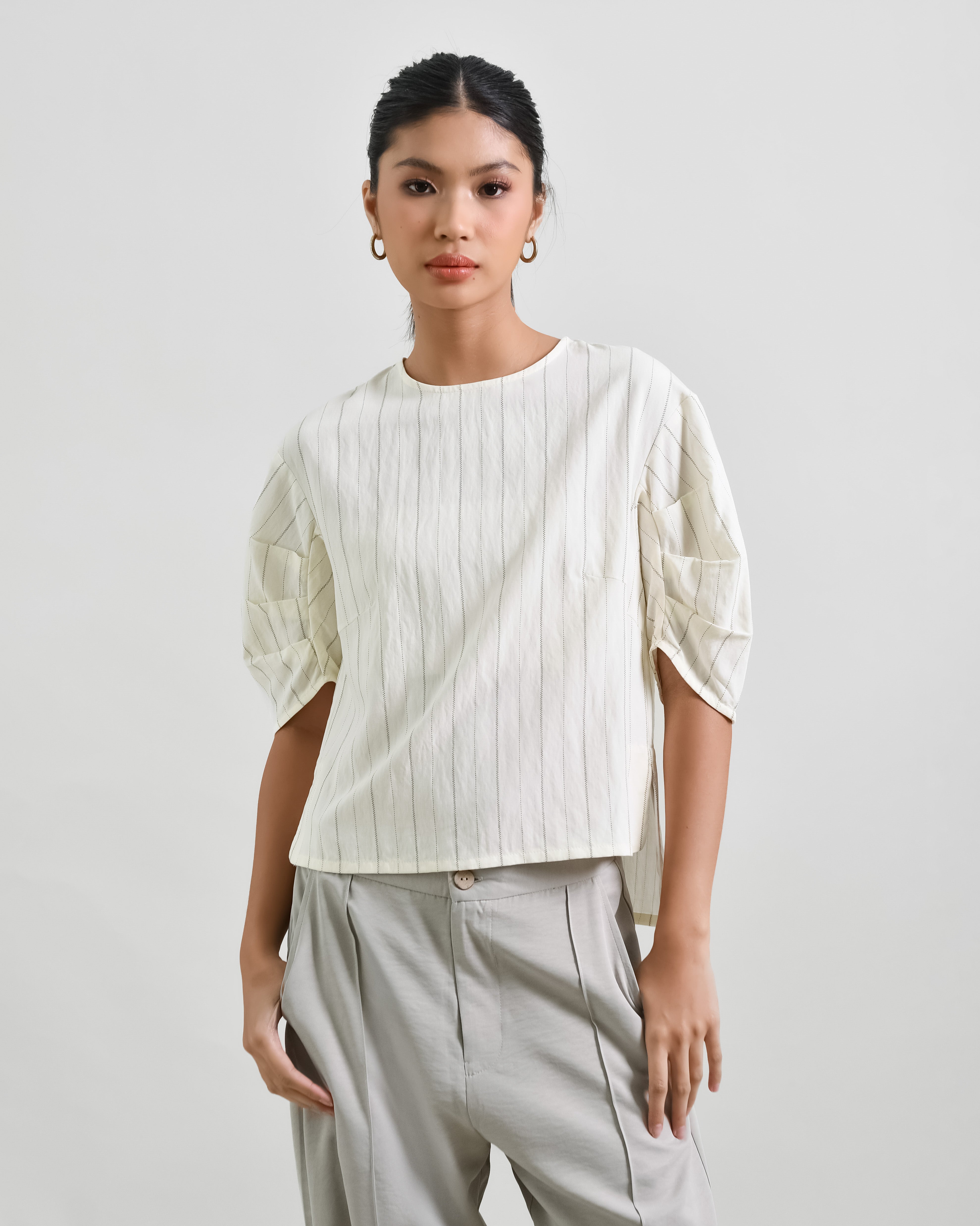 BAYO Tops FLANNA Top