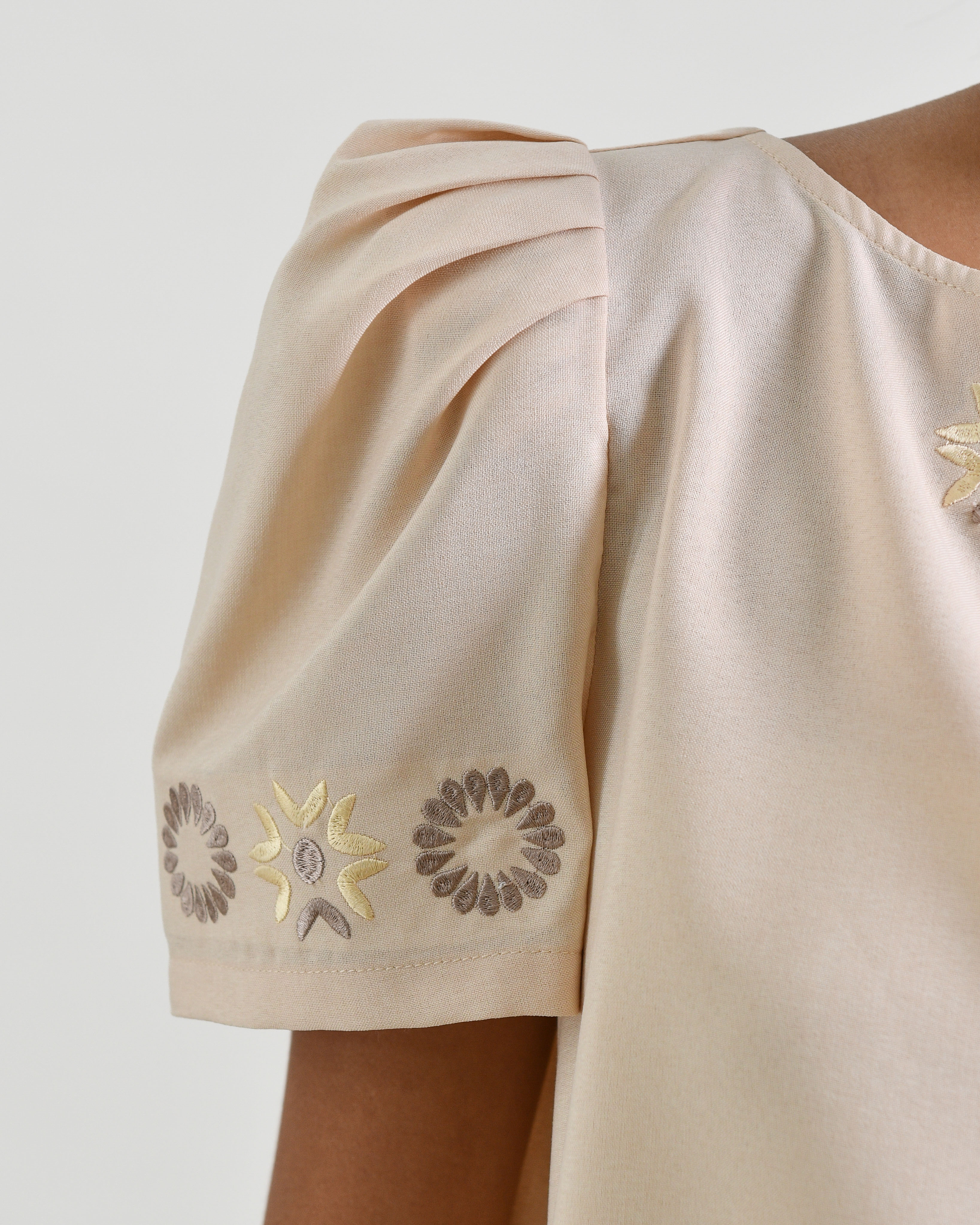 BAYO Tops FREESIA Top