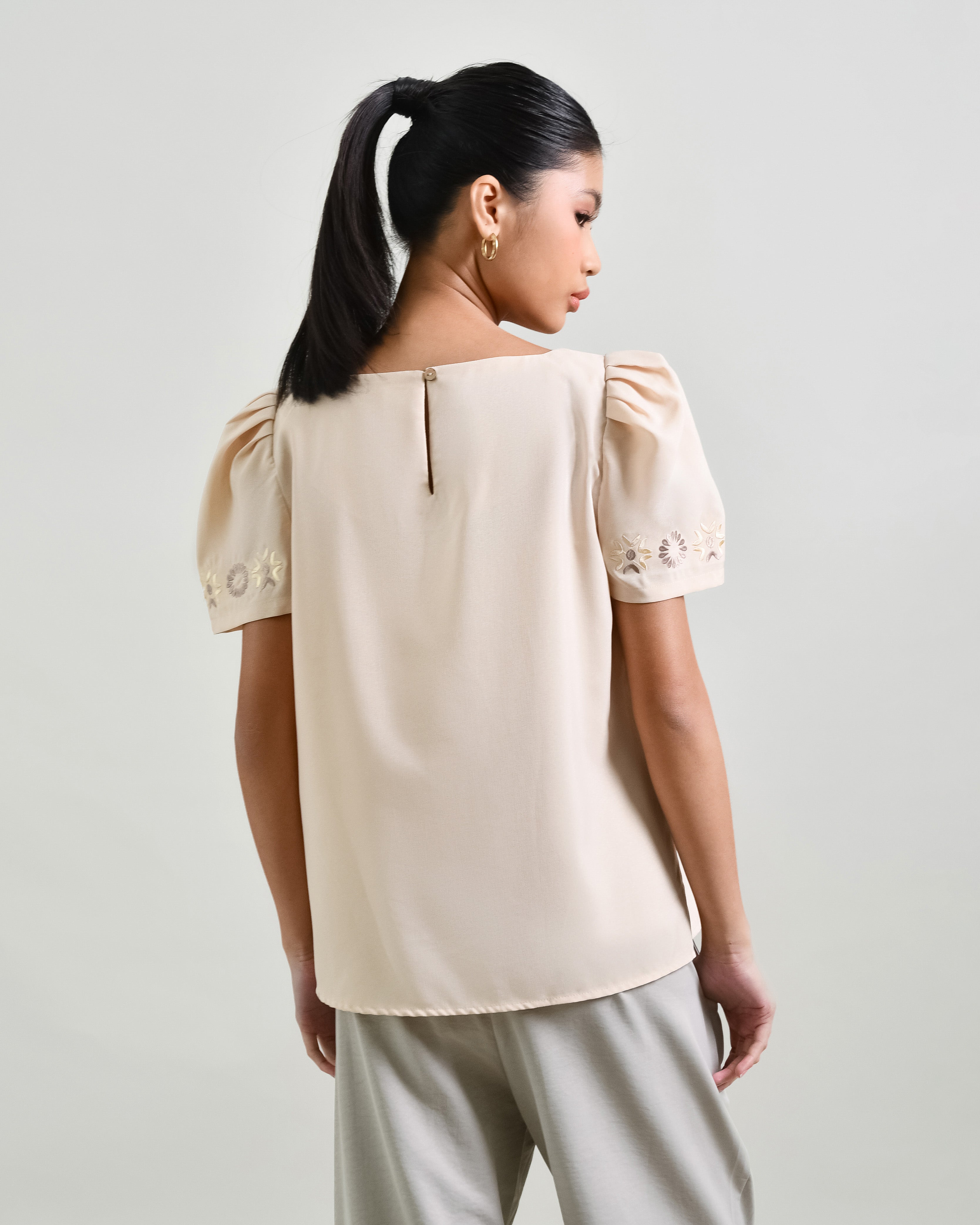 BAYO Tops FREESIA Top