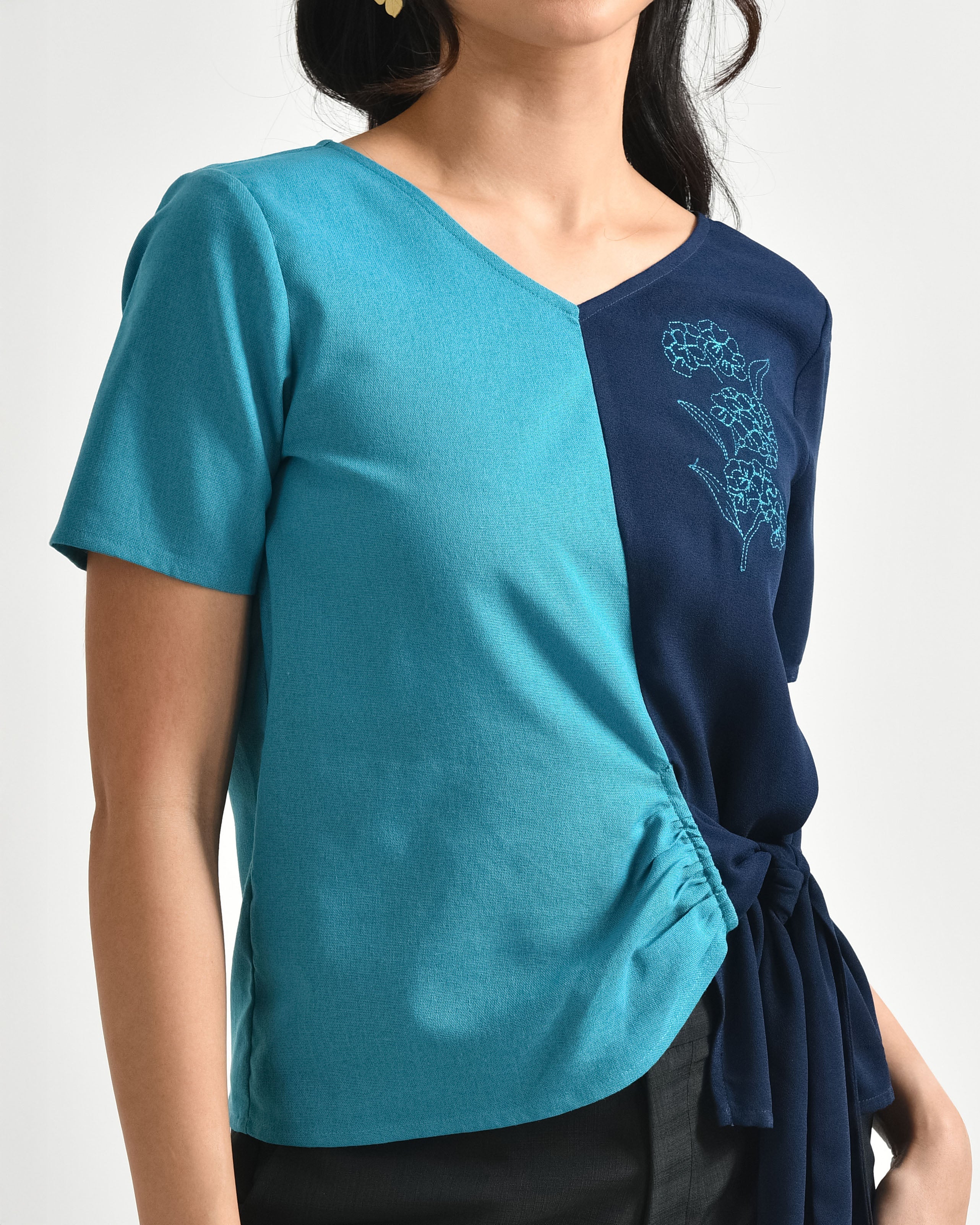 UNICA Tops ISLA Top