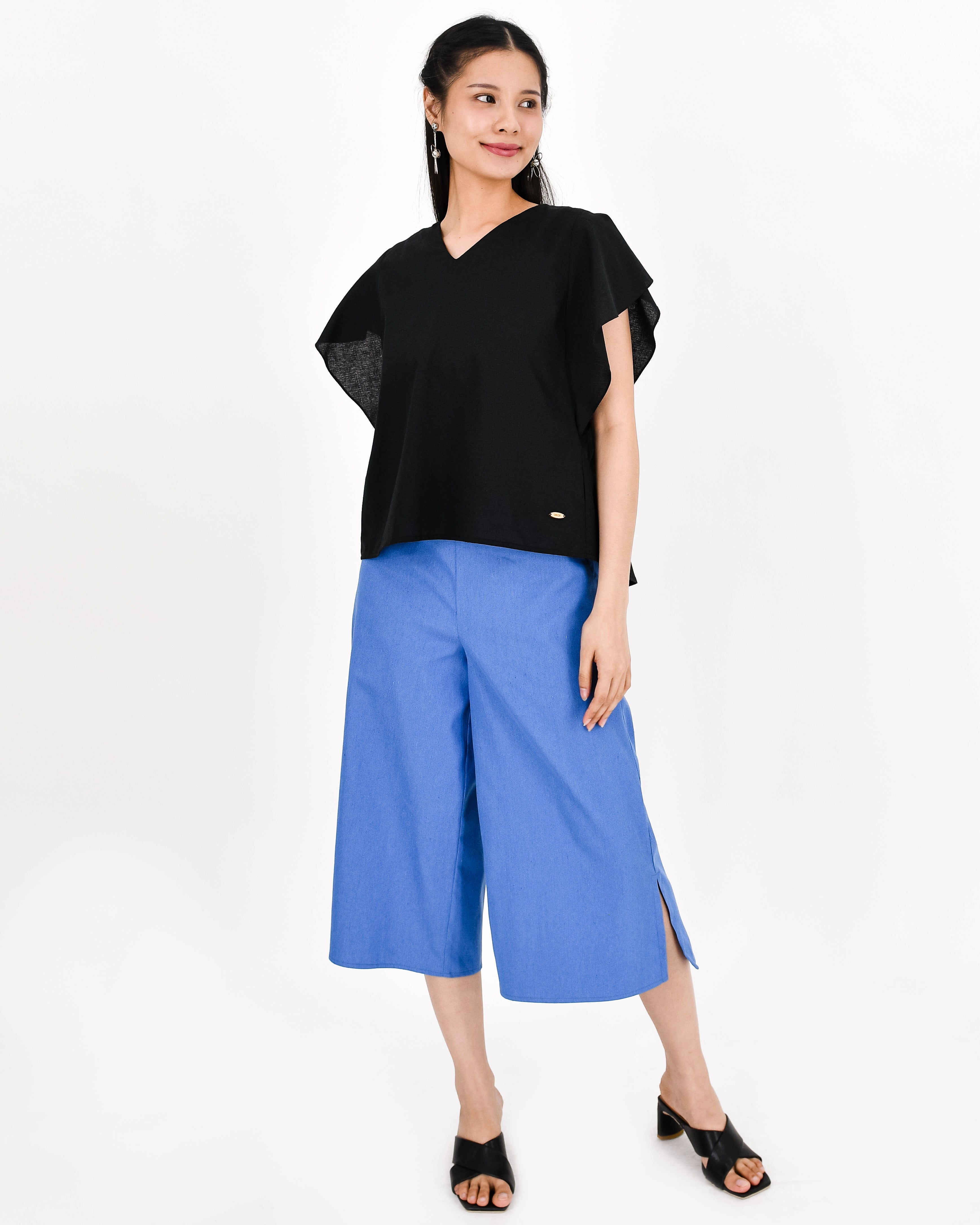 UNICA Tops KAIA Top