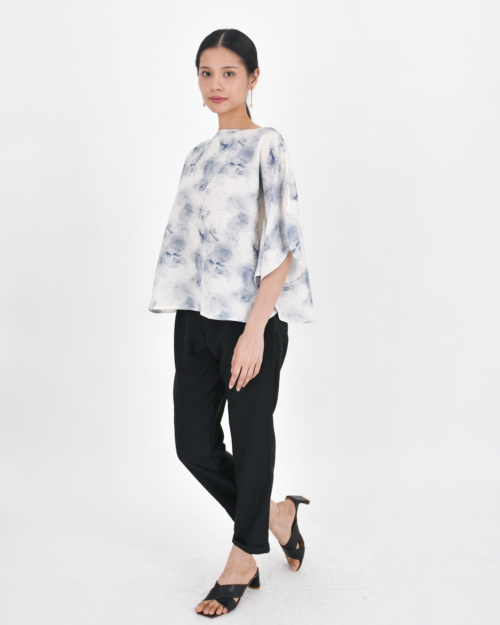 VISEVERSA Tops TRUDIS Top