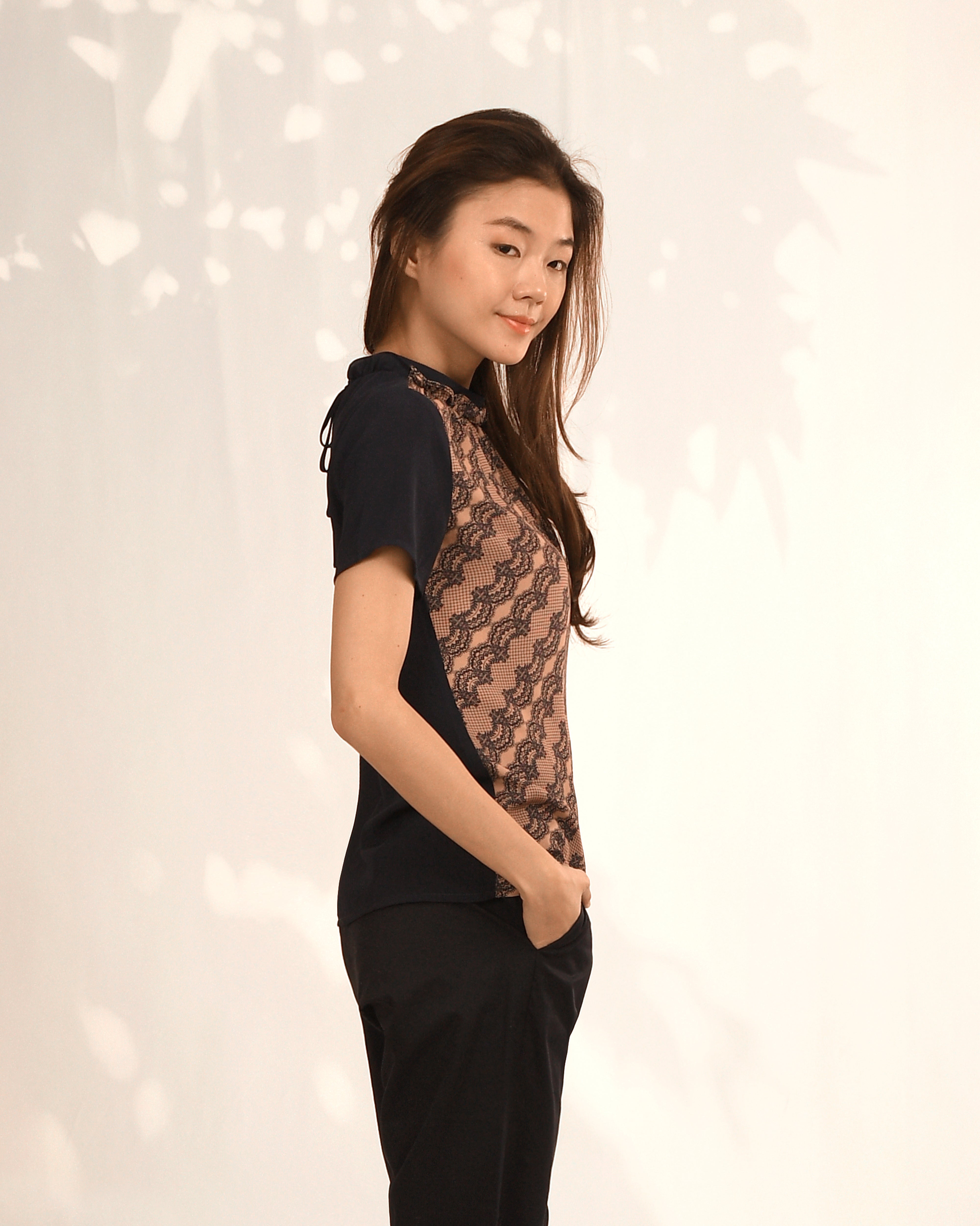 UNICA x WWF Tops PICHIE Top