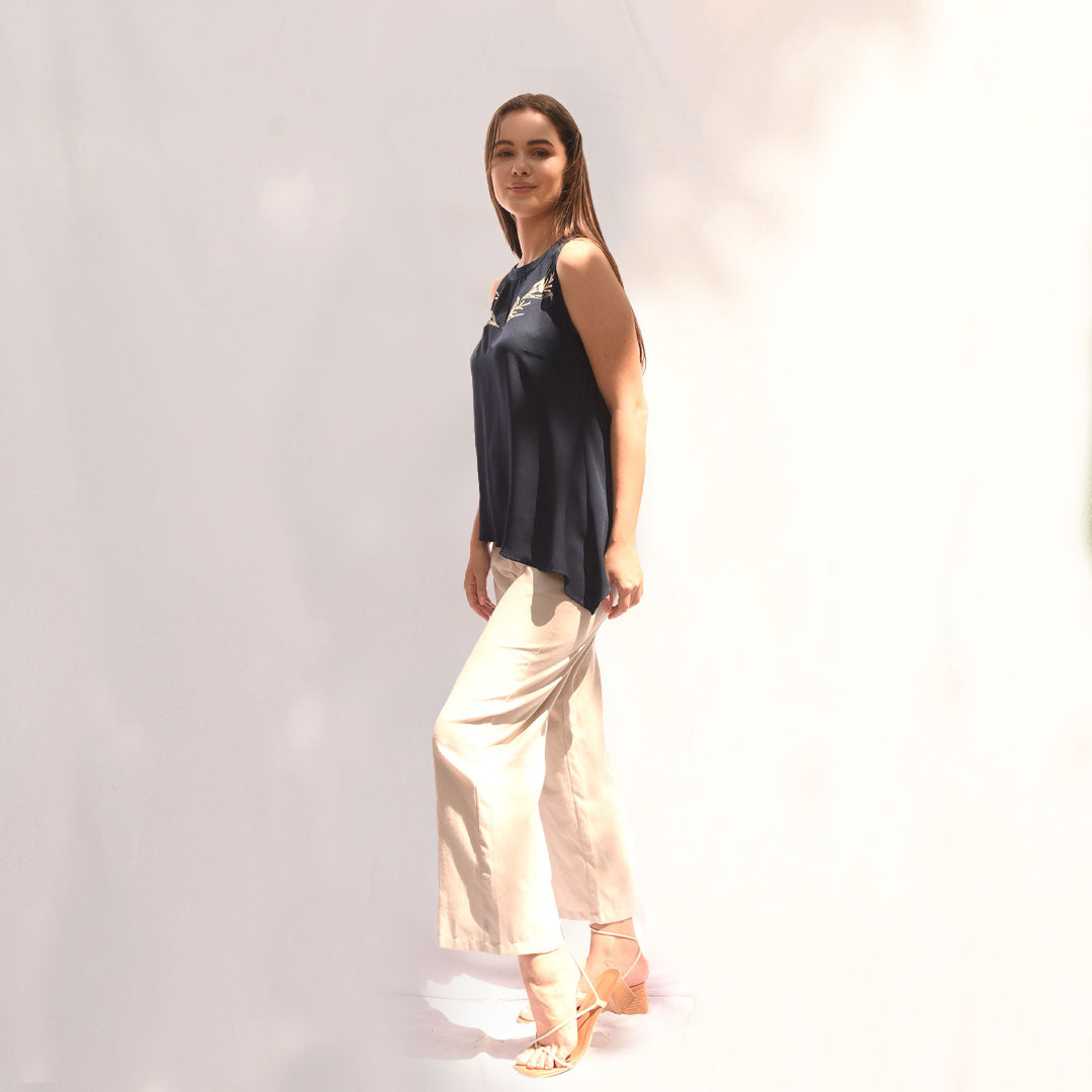 UNICA x WWF Tops STELLA Top